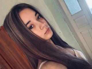 Webcam model EleaseTichenor from XLoveCam