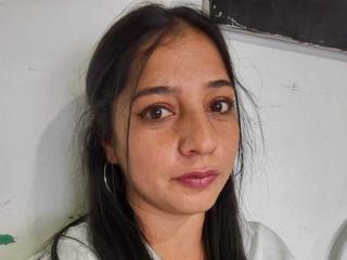 ElizaLowry Selfie Gallery