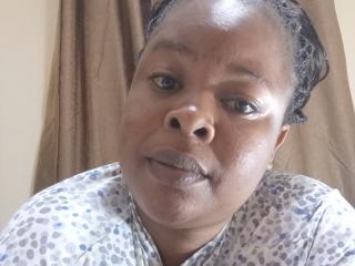 Webcam model Ellaa69 from XLoveCam