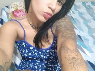 Webcam model EloaBoss-hot from XloveCam