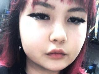 Profile and Statistics for EmiilyCami on XLoveCam