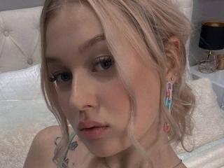 Webcam model EmiliaDuchess profile picture