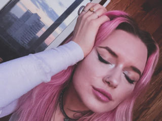 Webcam model EnaMore from XLoveCam profile picture Webcam model EnaMore from XLoveCam