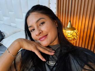 ExoticNativeLatina Live Cam pe XLoveCam