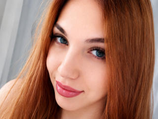 FarahSings Live Cam on XLoveCam
