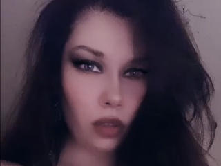 Webcam model Femme69 from XLoveCam