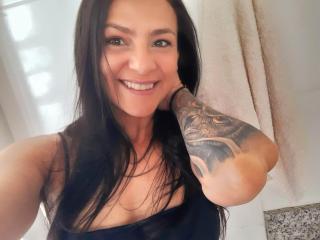 FernandaB Selfie Gallery