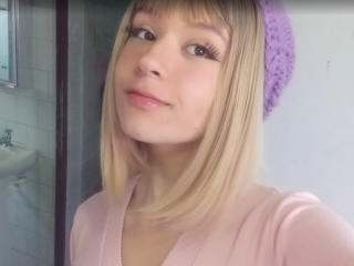 Webcam model FernandaMiaS from XLoveCam profile picture Webcam model FernandaMiaS from XLoveCam