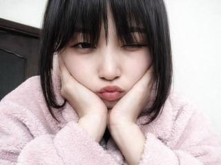 Webcam model GeorgiaVondoloski from XLoveCam