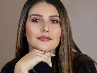 Webcam model HannyRosse from XLoveCam