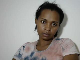 Webcam model Hasminah69 from XloveCam