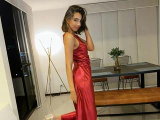 Webcam model HelenaCherry from XLoveCam