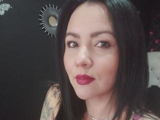 Webcam model HelenaHotty from XloveCam