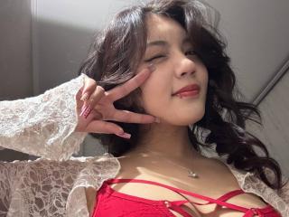 Profile and Statistics for HilariaLedwig on XLoveCam