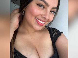 Profile and Statistics for HoneyBoo on XLoveCam