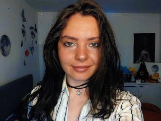 Profile and Statistics for HottWetPussy69 on XLoveCam