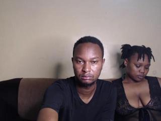 InfinityCouple Live Webcam on XLoveCam