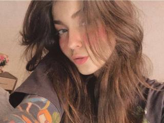 Webcam model IrishReversed from XLoveCam profile picture Webcam model IrishReversed from XLoveCam
