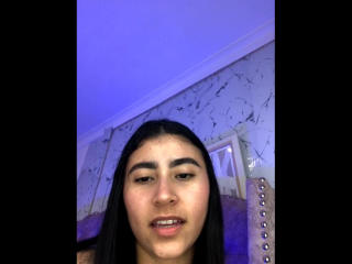 Webcam model IsabbelaMontoya from XLoveCam