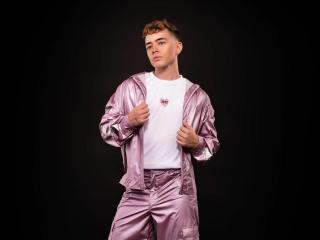JamesColtt Live Cam on XLoveCam