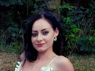 Webcam model JasminWhite-hot from XLoveCam