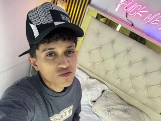 JaySecret live cam on UnifiedCams