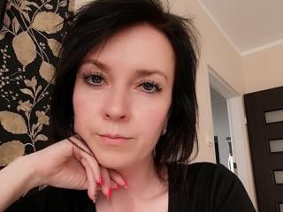 Profile and Statistics for JenniferXSweet on XLoveCam