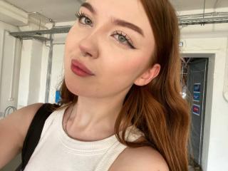 Webcam model JohanneKazmierczak from XLoveCam