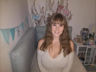 Webcam model JojoKiss-hot from XLoveCam