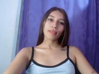 Webcam model Juliana69Hot from XLoveCam