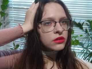 Profile and Statistics for KarmaWomanX on XLoveCam