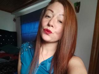 Webcam model KataleyaRous69 from XloveCam