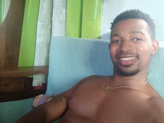 Kirilyo live cam on UnifiedCams
