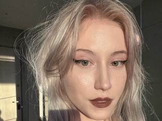 KitEkat Selfie Gallery