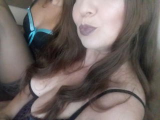 LadyAndTransy: Live Cam Show