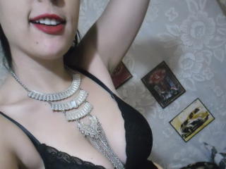 Webcam model LadyNandas from XLoveCam