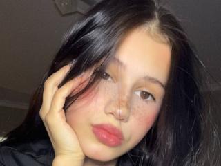 Profile and Statistics for LatashaBasset on XLoveCam