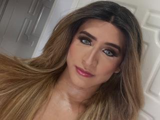 LauraCramz Live Cam and Statistics on UnifiedCams