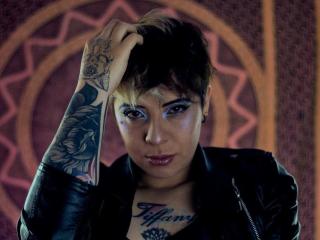 LenaaBlackLive Webcam