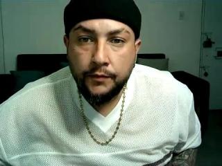 Leovoss Live Cam on XLoveCam