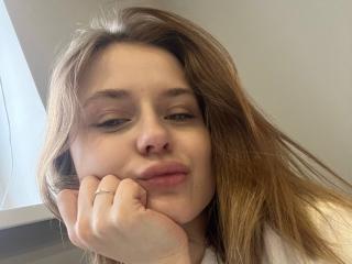 LeraKreiger Live Cam on XLoveCam