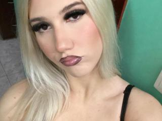 Webcam model LexiLuxee profile picture