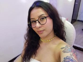 LexieLuna Live Cam on XLoveCam