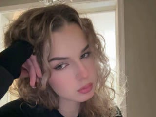 LiaWanat Live Cam su XLoveCam