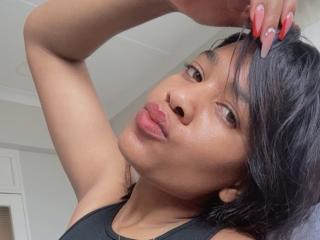 Webcam model LisaFly from XLoveCam profile picture Webcam model LisaFly from XLoveCam