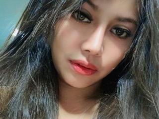 Webcam model Looca29 from XLoveCam profile picture Webcam model Looca29 from XLoveCam