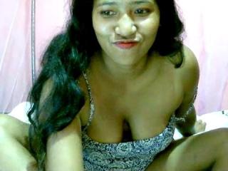 Webcam model LoveHer from XLoveCam