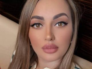 LucyMissLive Webcam