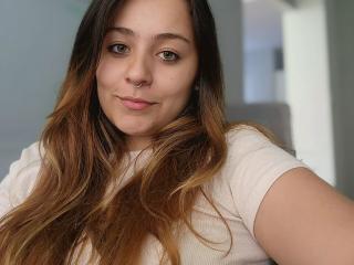 Webcam model LunaReve from XLoveCam