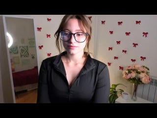 Webcam model LupeYing from XLoveCam